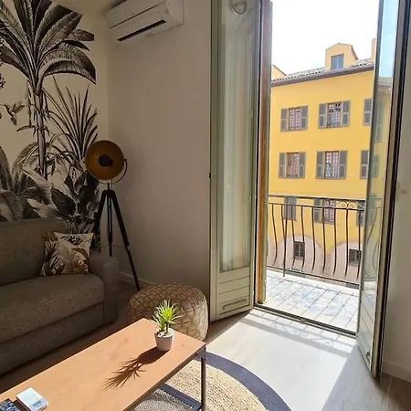 Jean Jaures - Vieux Superbe T2 Ensoleille Avec Grand Balcon Appartement Nice