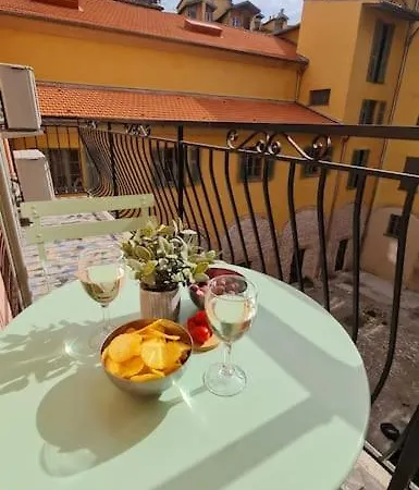 Appartamento Jean Jaures - Vieux Superbe T2 Ensoleille Avec Grand Balcon *