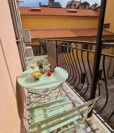 Appartamento Jean Jaures - Vieux Superbe T2 Ensoleille Avec Grand Balcon *